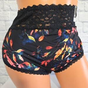 Torrid Sexy Brief Abstract Watercolor Leaves Colorful Plus Size Panty 2X New